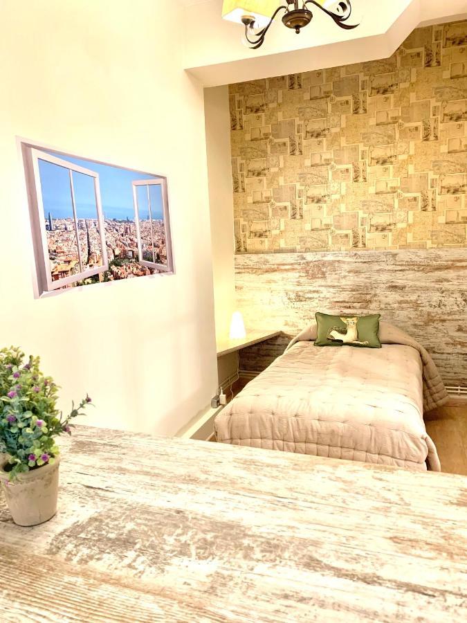 Hostal Boutique Puerta Del Sol Torrelavega Eksteriør bilde