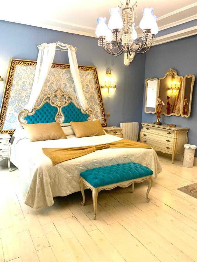 Hostal Boutique Puerta Del Sol Torrelavega Eksteriør bilde