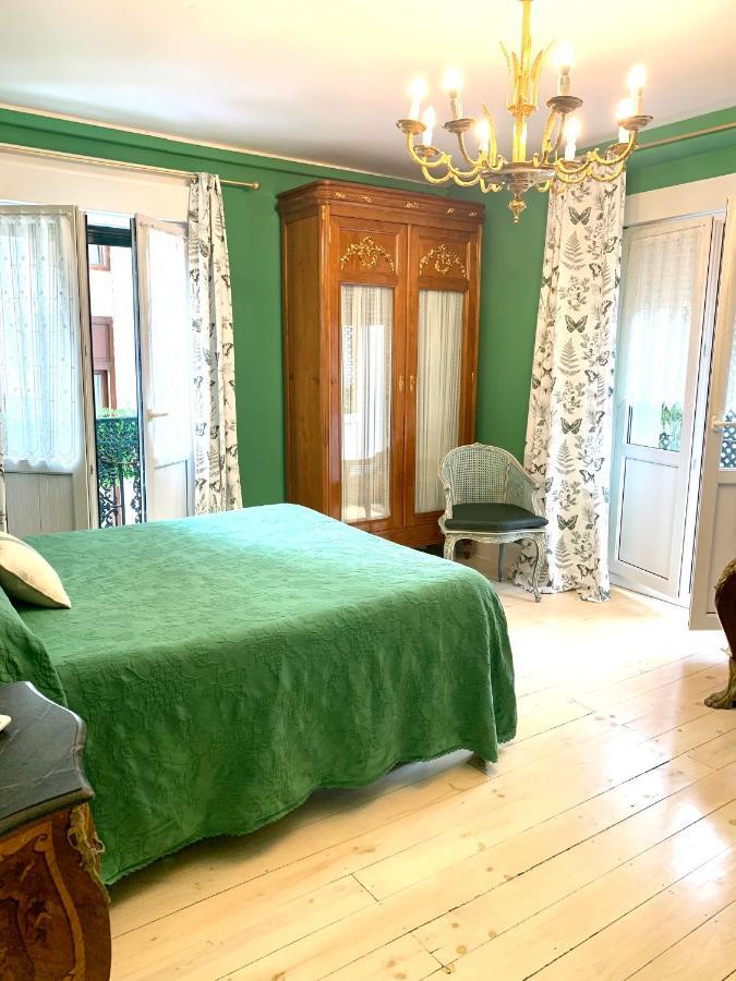 Hostal Boutique Puerta Del Sol Torrelavega Eksteriør bilde