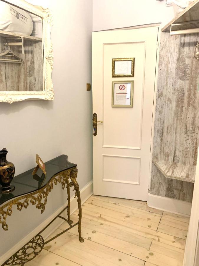 Hostal Boutique Puerta Del Sol Torrelavega Eksteriør bilde