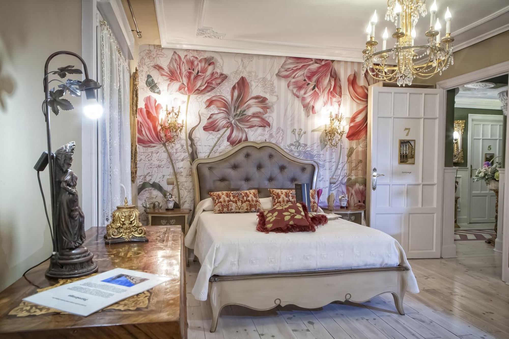 Hostal Boutique Puerta Del Sol Torrelavega Rom bilde