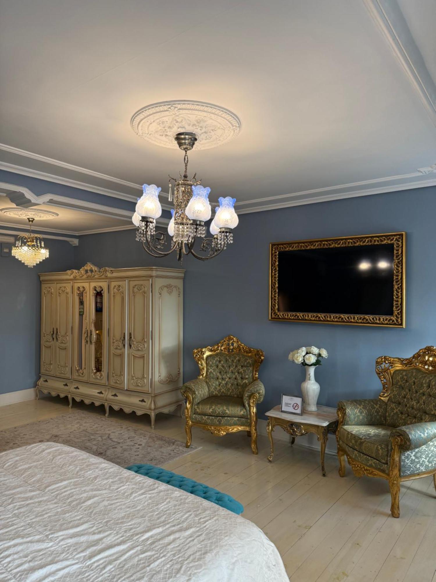 Hostal Boutique Puerta Del Sol Torrelavega Eksteriør bilde