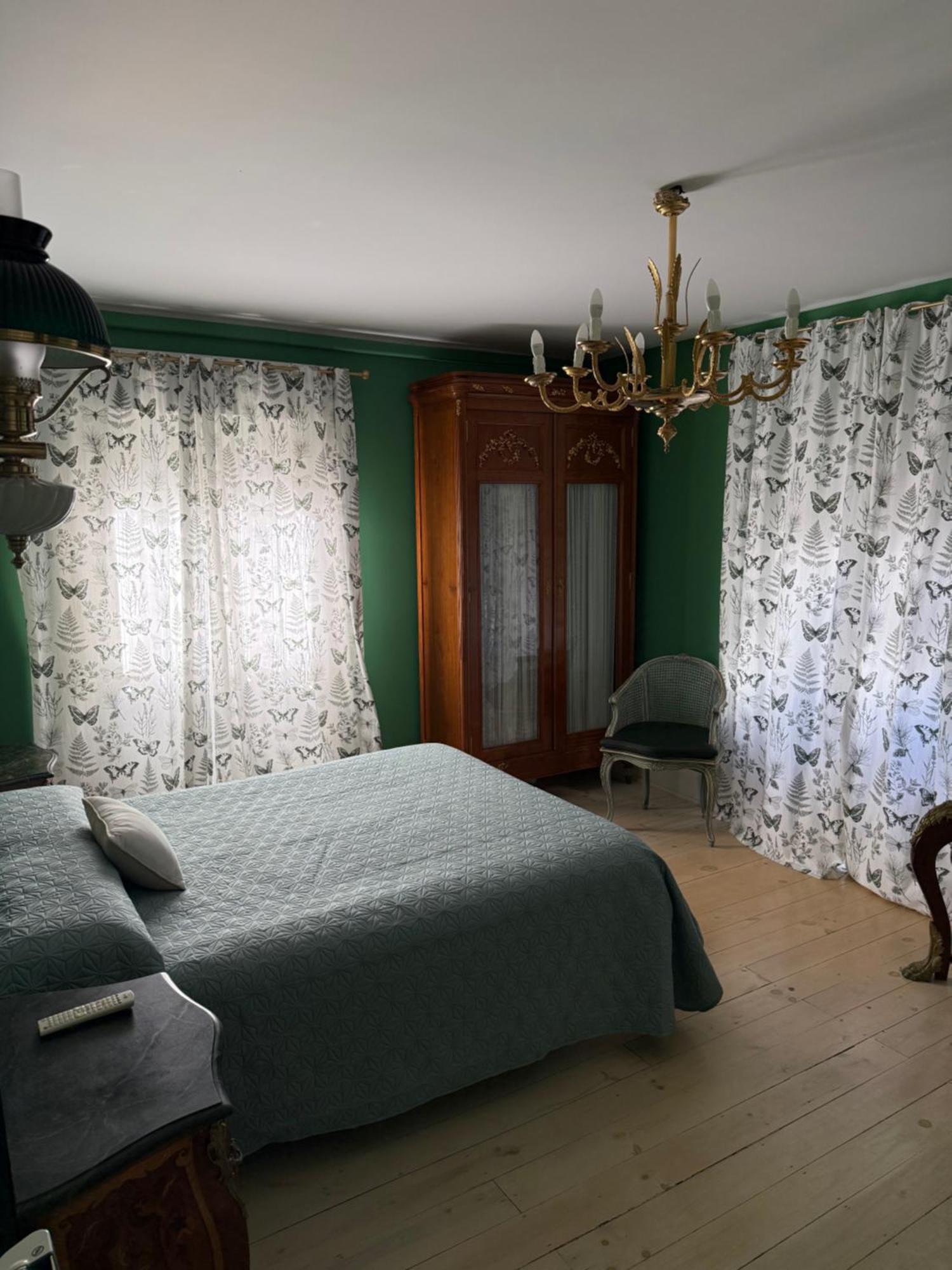 Hostal Boutique Puerta Del Sol Torrelavega Eksteriør bilde